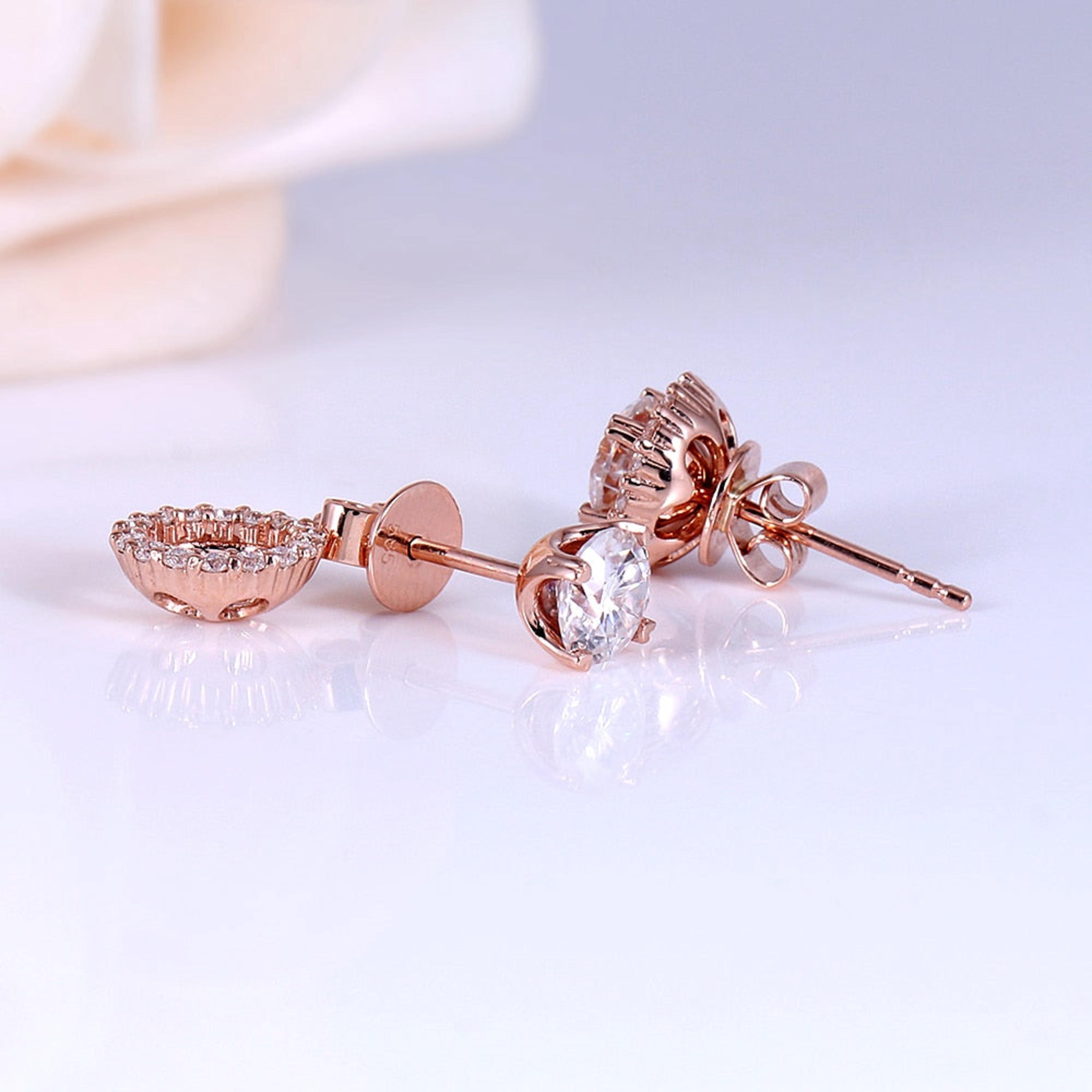 Lab Grown Diamond Halo Earrings: Round Brilliant Cut, Solid Gold