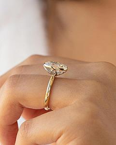4 CT Oval Lab Grown Diamond Ring: Bezel Setting, Solid Gold - Image 7