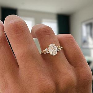2ct Oval Lab Grown Diamond Engagement Ring: Solid Gold Solitaire, IGI Certified - Image 4