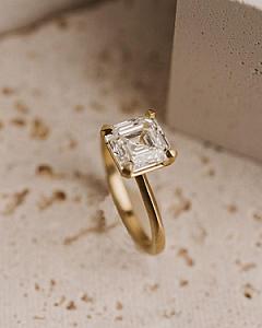 18k White Gold Asscher Cut Moissanite Solitaire Ring - Image 3
