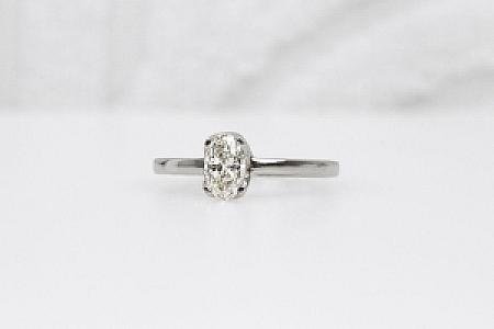 Oval Lab Grown Diamond Engagement Ring: Solid Gold Solitaire - Image 6