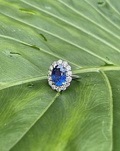 Oval Sapphire Engagement Ring: Halo Moissanite, 14K Gold Bridal Ring - Image 4