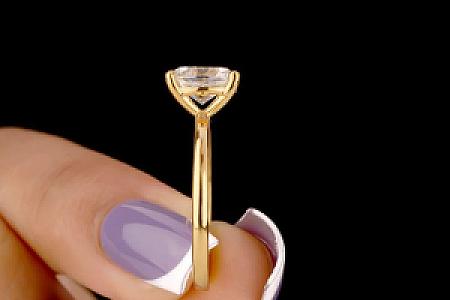 2 Ct Oval Moissanite Engagement Ring: Solid Gold, Handmade - Image 4