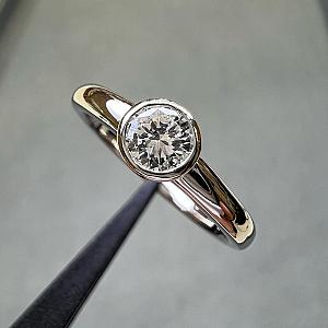 Lab Grown Diamond Solitaire Engagement Ring: 14K Gold Bezel Set - Image 1