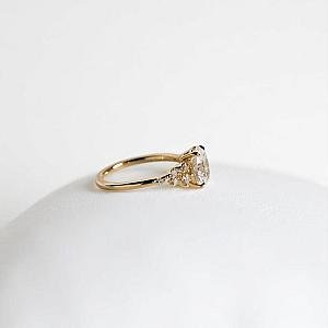 2ct Oval Lab Grown Diamond Engagement Ring: Solid Gold Solitaire, IGI Certified - Image 6