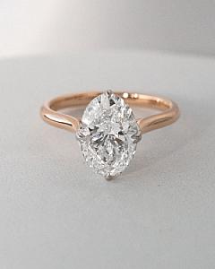 2.5 Carat Oval Lab Grown Diamond Engagement Ring: VVS2 E, Gold & Platinum - Image 1