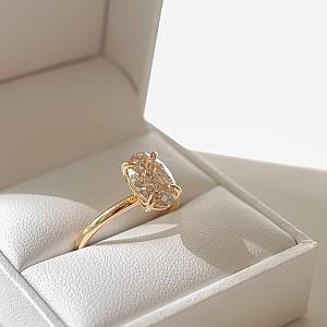 Oval Lab Grown Diamond Engagement Ring: Solid Gold Solitaire - Image 7