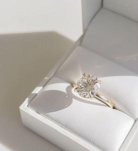 3.00 Carat Round Cut Lab Grown Diamond Ring: 14k Yellow Gold Solitaire - Image 7