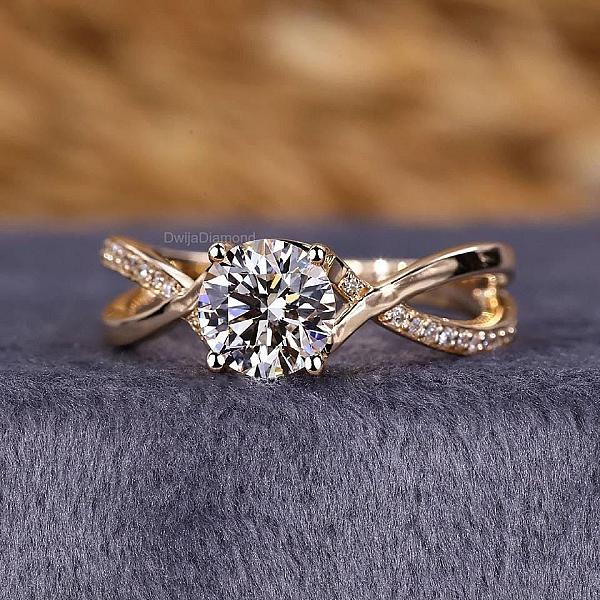 Lab Grown Diamond Engagement Ring: Twisted Band, Solid Gold