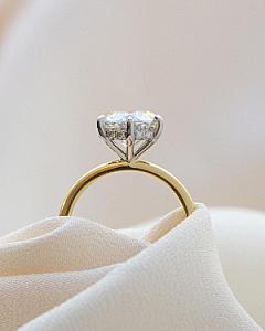 Lab Grown 2 Carat Diamond Engagement Ring: 18K Gold Hidden Halo - Image 5