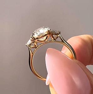 3 Carat Oval Lab Grown Diamond Ring: 14K Gold Half Moon Trilogy - Image 4