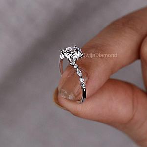 Lab Grown Diamond Engagement Ring: Round Cut Gold Anniversary Band - Image 3