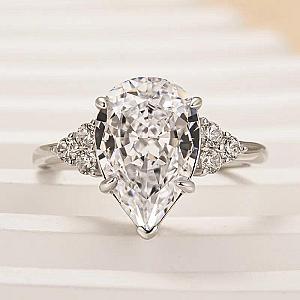 IGI Certified Lab Grown Pear Diamond Engagement Ring: 1-3 ct, Solid Gold - Image 6