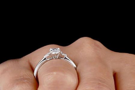 Oval Moissanite Engagement Ring: Three Stone Pear Cut, 2 CT - Image 3