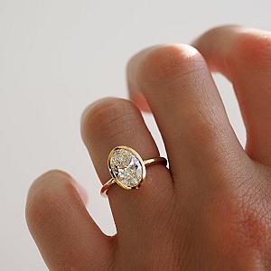 3Ct Oval Lab Grown Diamond Engagement Ring: Bezel Setting, IGI Certified - Image 3